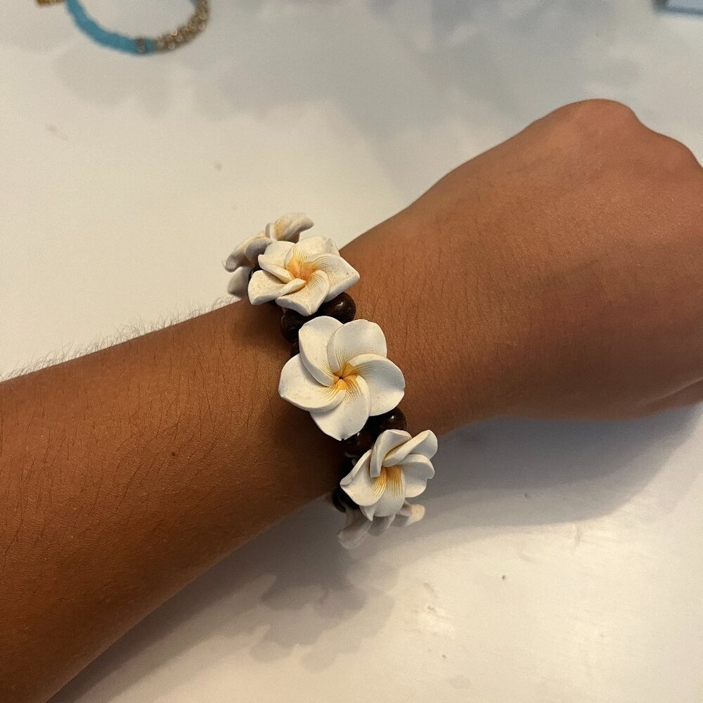 Hawaii Flower Bracelet